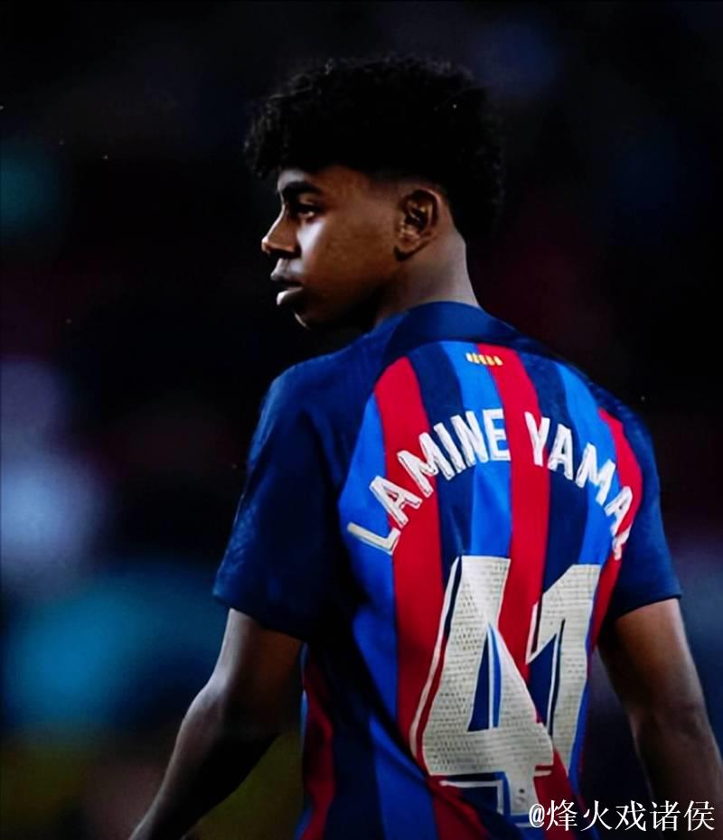 弗利克盛赞拉马西亚 “所有球员状态都接近100%”