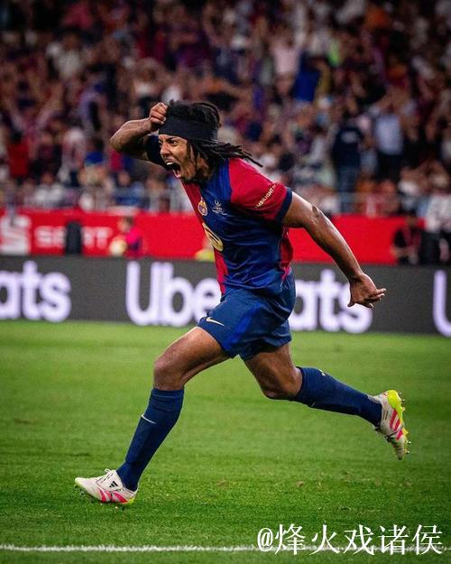 孔德斩获巴萨生涯欧冠首球，并上演职业生涯首次