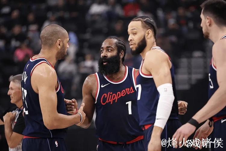 哈登达成里程碑，快船击败爵士终结连败，活塞力克奇才致8连败
